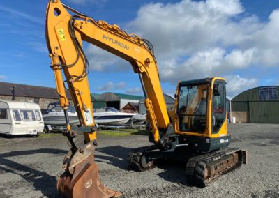 2017 Hyundai Robex 80 CR-9A , One Company Owner From New, only 3600 hrs , good tidy wee machine – SOLD!!