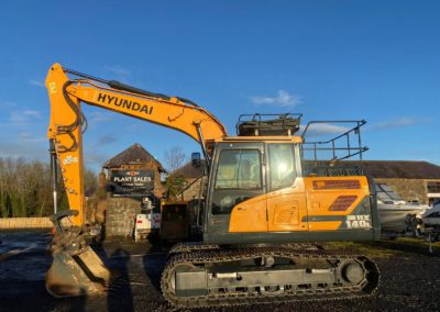 2017 Hyundia HX140LC, just turned 6000hrs , New Undercarriage fitted , New Swing Motor , Fully serviced and work ready. – SOLD!!