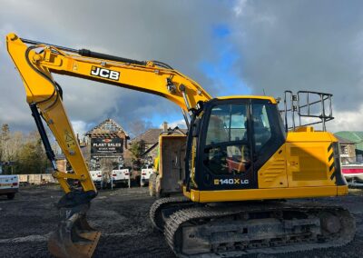 2019 JCB 140X LC , 3200 hrs , hammer piping, check valves, Camera , immaculate one Company Owner From New SOLD!!!